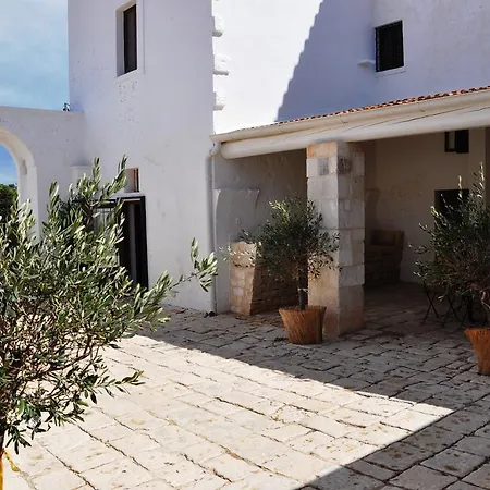 빌라 마세리아 시나렐로 *